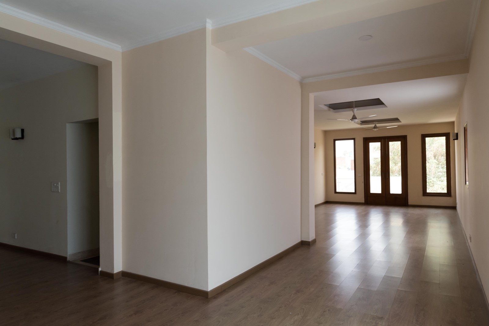 3 BHK Floor Sale East of Kailash Delhi